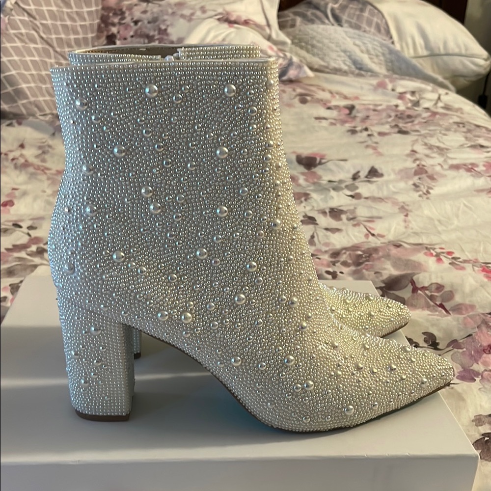 Betsey Johnson White Ankle Booties with Rhinestone Embellishments